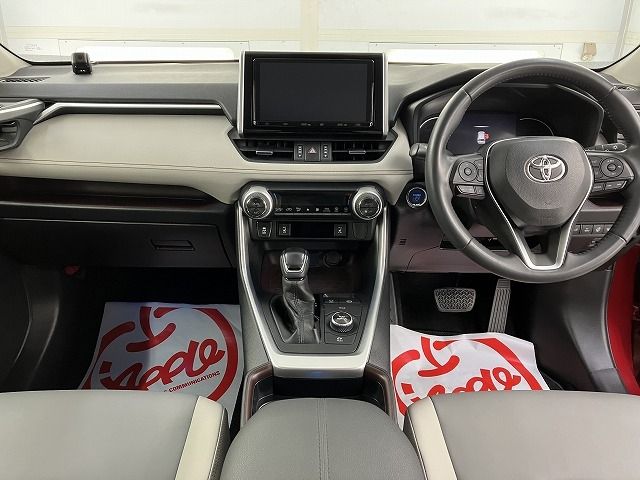 TOYOTA RAV4 HYBRID 4WD 2021 Image 31