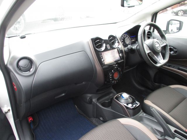 NISSAN NOTE 2019 Image 31