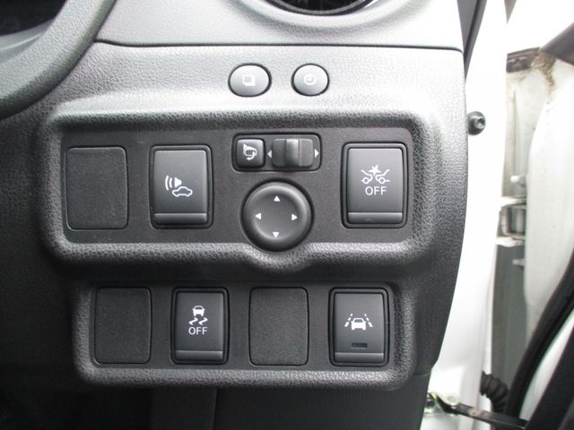 NISSAN NOTE 2019 Image 31