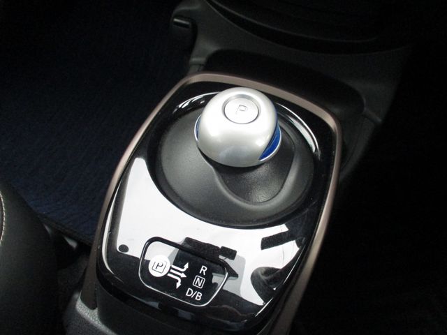 NISSAN NOTE 2019 Image 31