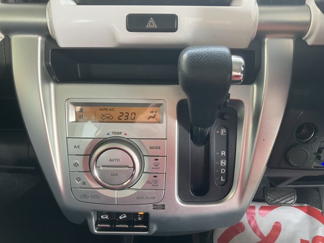 SUZUKI HUSTLER 4WD 2015 Image 31