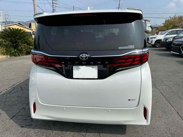 TOYOTA ALPHARD HYBRID 2024 Image 31