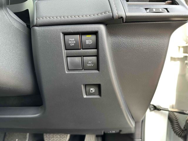 TOYOTA ALPHARD HYBRID 2024 Image 31