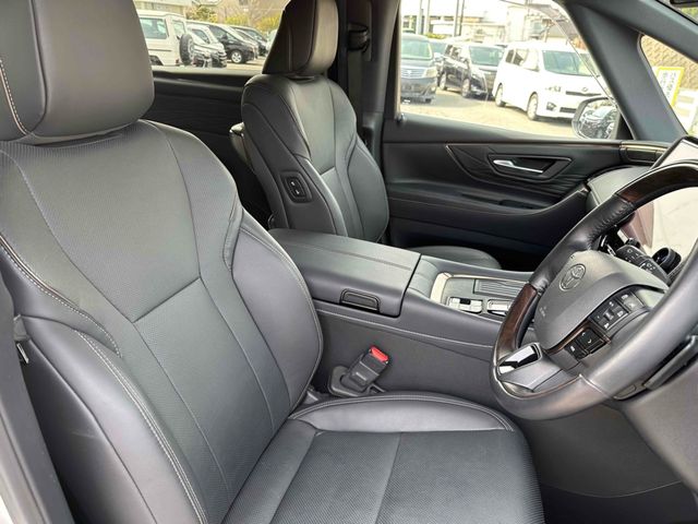TOYOTA ALPHARD HYBRID 2024 Image 31