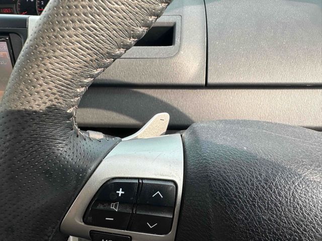 TOYOTA VOXY 2010 Image 31