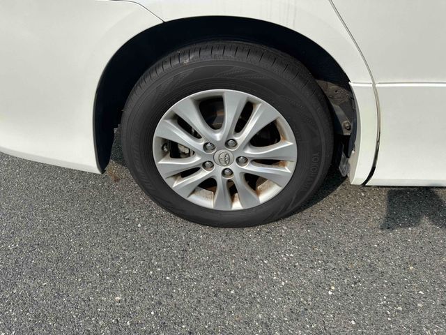 TOYOTA VOXY 2010 Image 31