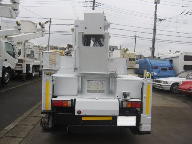 ISUZU ELF 2014 Image 31