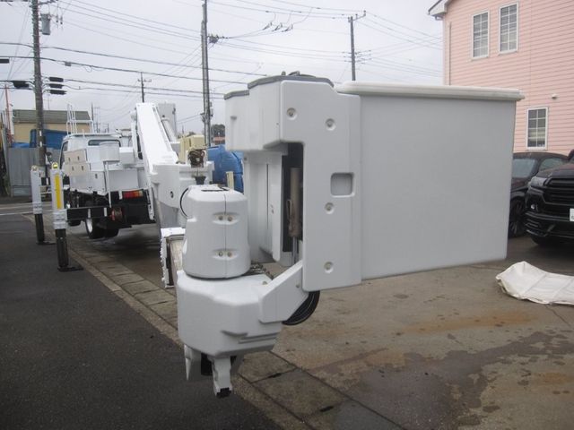 ISUZU ELF 2014 Image 31