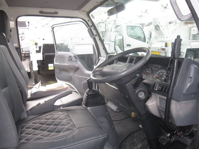 ISUZU ELF 2014 Image 31