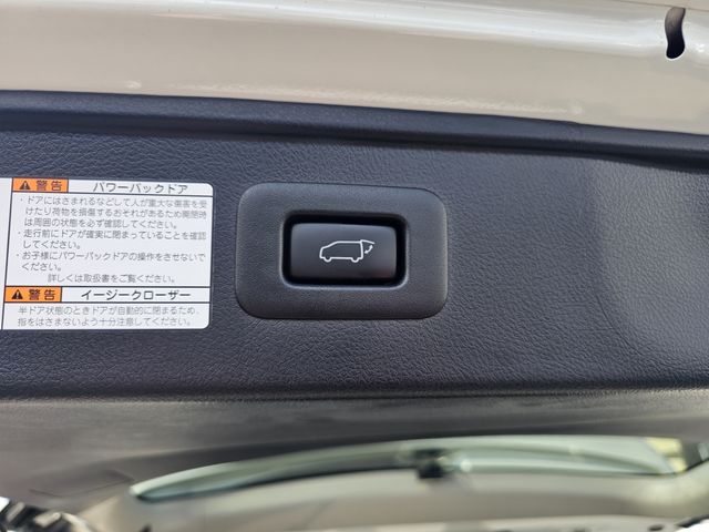 TOYOTA ALPHARD 2017 Image 31