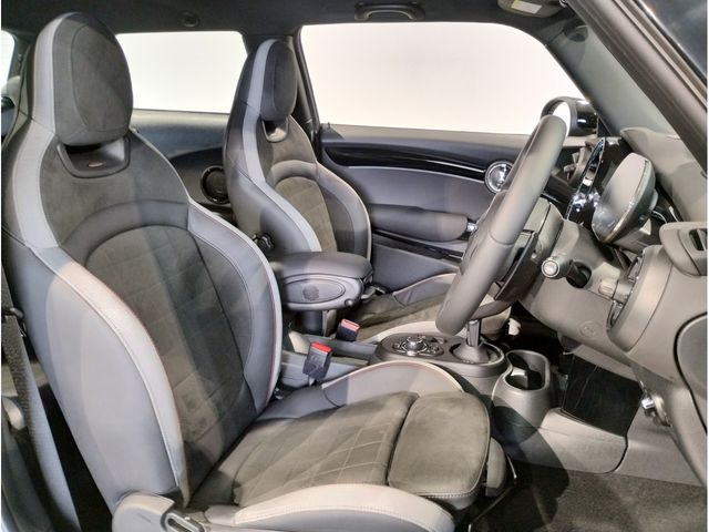 BMW MINI 2023 Image 31