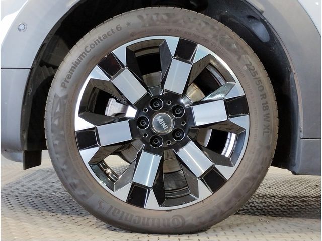 BMW MINI COOPER D CROSSO 2023 Image 31