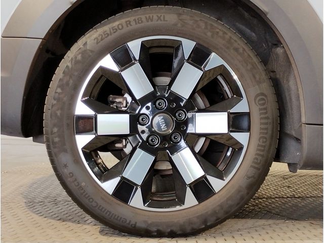 BMW MINI COOPER D CROSSO 2023 Image 31