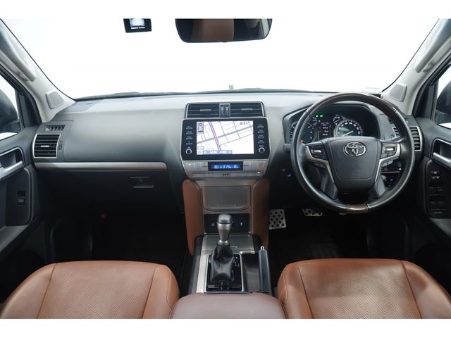 TOYOTA LANDCRUISER PRADO 2022 Image 31