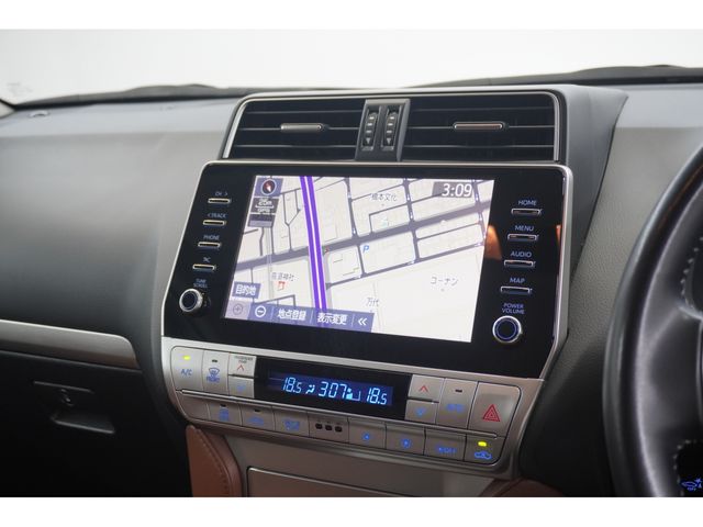 TOYOTA LANDCRUISER PRADO 2022 Image 31