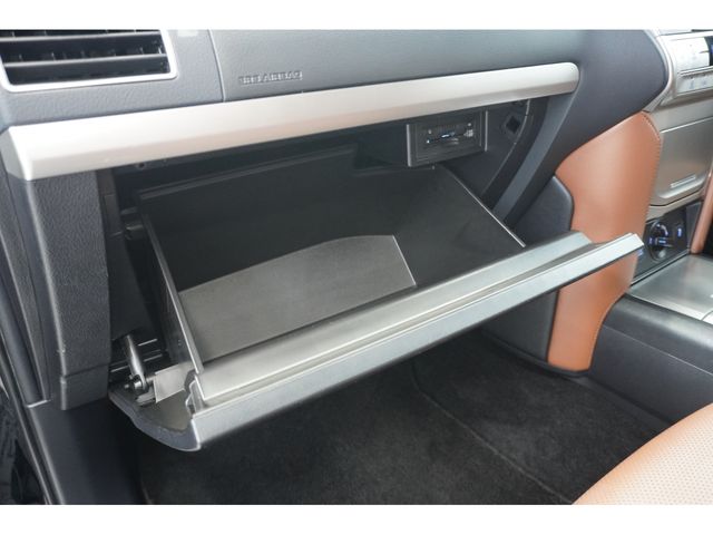 TOYOTA LANDCRUISER PRADO 2022 Image 31