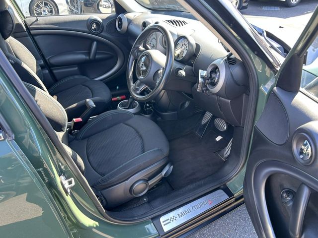 BMW MINI COOPER CROSSOVE 2011 Image 31