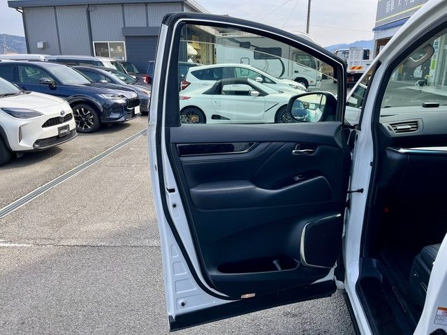TOYOTA ALPHARD 2020 Image 31