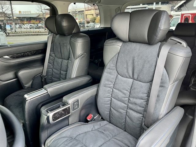 TOYOTA ALPHARD 2020 Image 31