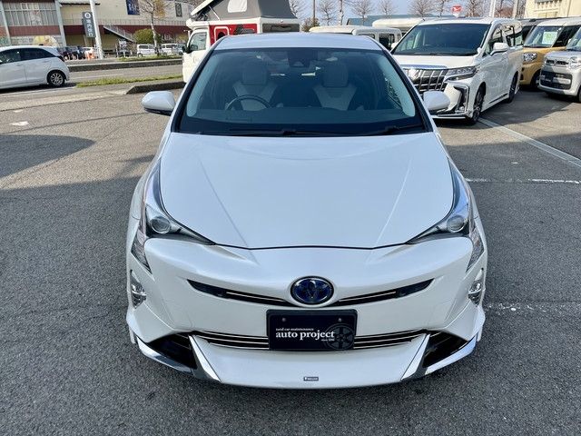 TOYOTA PRIUS 2017 Image 31