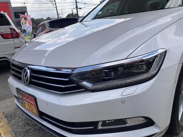 VOLKSWAGEN PASSAT SE 2019 Image 31