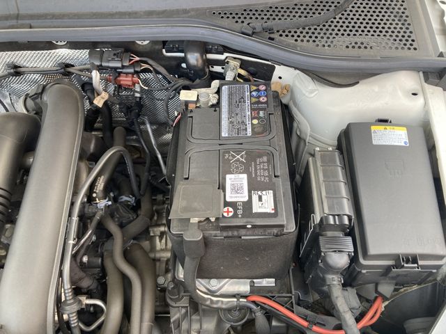 VOLKSWAGEN PASSAT SE 2019 Image 31