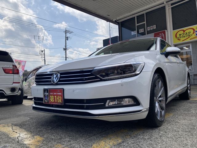 VOLKSWAGEN PASSAT SE 2019 Image 31
