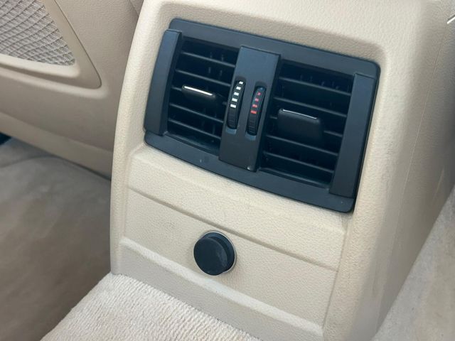 BMW 3SERIES SEDAN 2012 Image 31