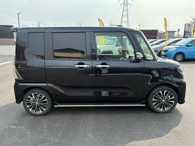 DAIHATSU TANTO CUSTOM 2019 Image 31