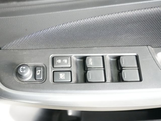 SUZUKI SWIFT 2018 Image 31