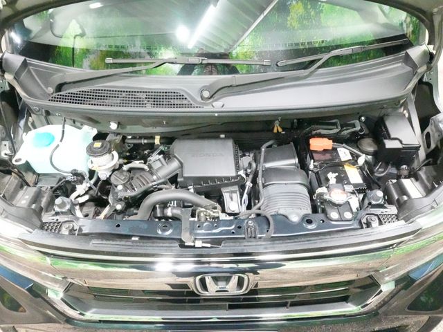 HONDA N BOX CUSTOM 2022 Image 31