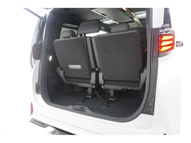 TOYOTA ALPHARD 2024 Image 31