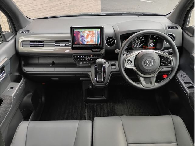 HONDA N-WGN CUSTOM 2025 Image 31