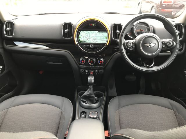 BMW MINI COOPER D CR 2017 Image 31