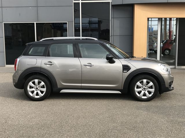 BMW MINI COOPER D CR 2017 Image 31