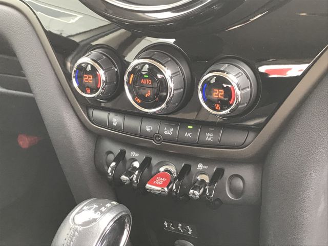 BMW MINI COOPER D CR 2017 Image 31