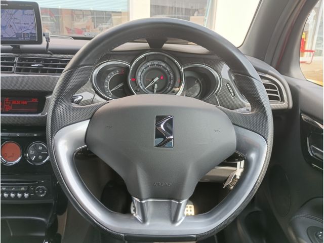 CITROEN DS3 2014 Image 31