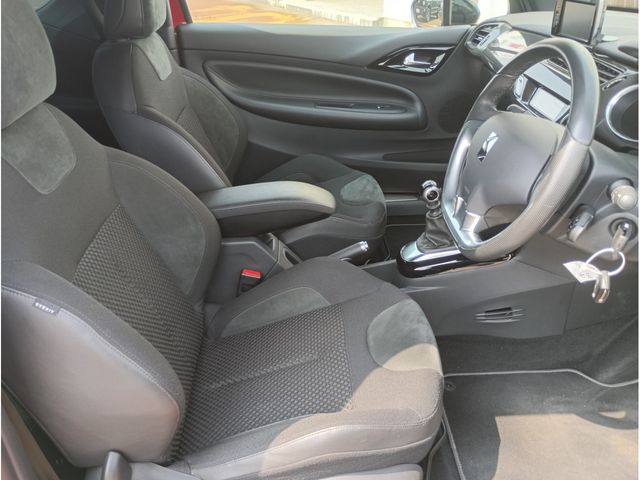 CITROEN DS3 2014 Image 31