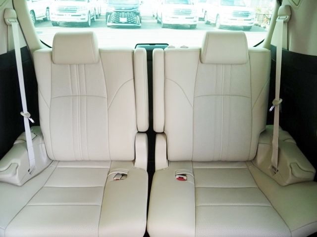 TOYOTA ALPHARD 2019 Image 31