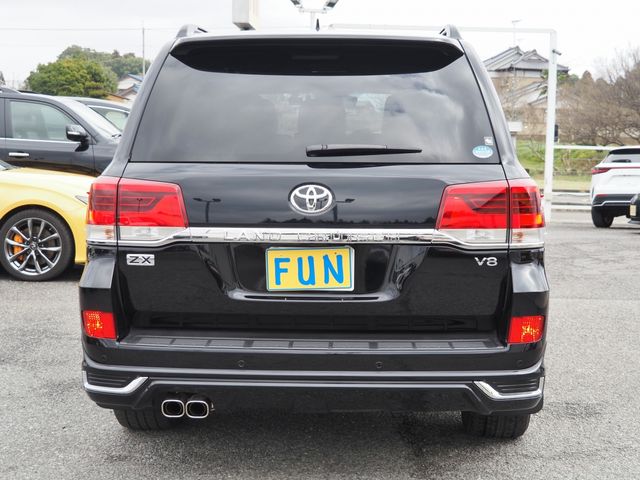 TOYOTA LANDCRUISER WAGON 2018 Image 31