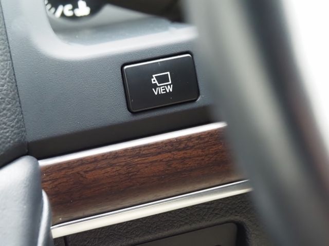 TOYOTA LANDCRUISER WAGON 2018 Image 31