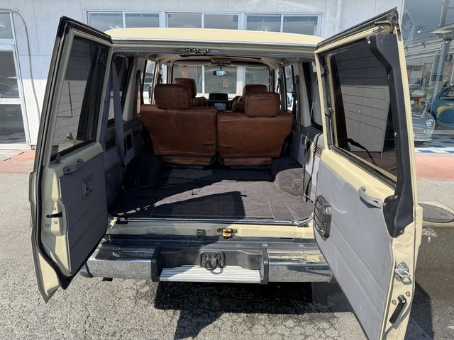TOYOTA LANDCRUISER PRADO 1992 Image 31