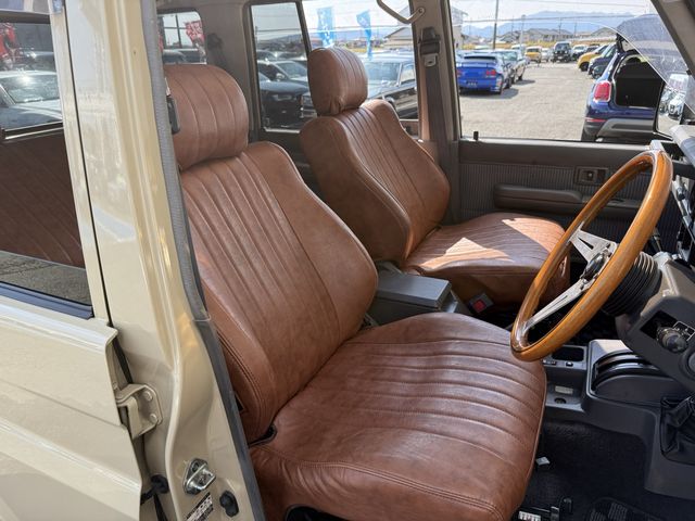TOYOTA LANDCRUISER PRADO 1992 Image 31