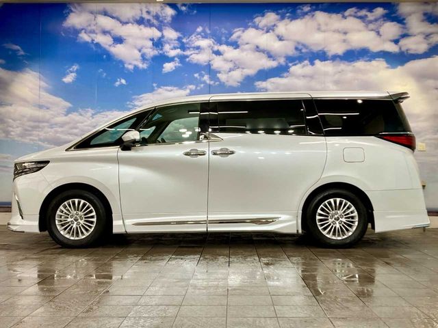 TOYOTA ALPHARD HYBRID 4WD 2025 Image 31