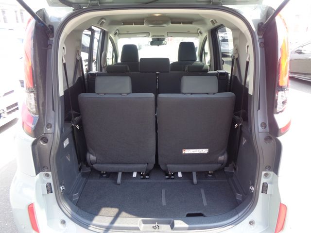 TOYOTA SIENTA 2023 Image 31