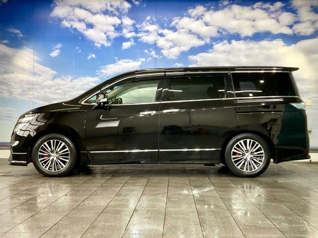 NISSAN ELGRAND  4WD 2019 Image 31