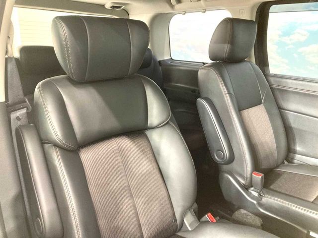 NISSAN ELGRAND  4WD 2019 Image 31