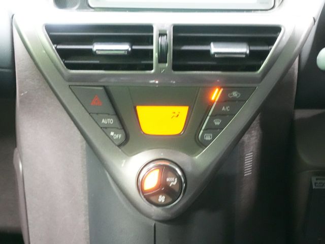 TOYOTA IQ 2009 Image 31