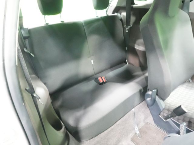 TOYOTA IQ 2009 Image 31