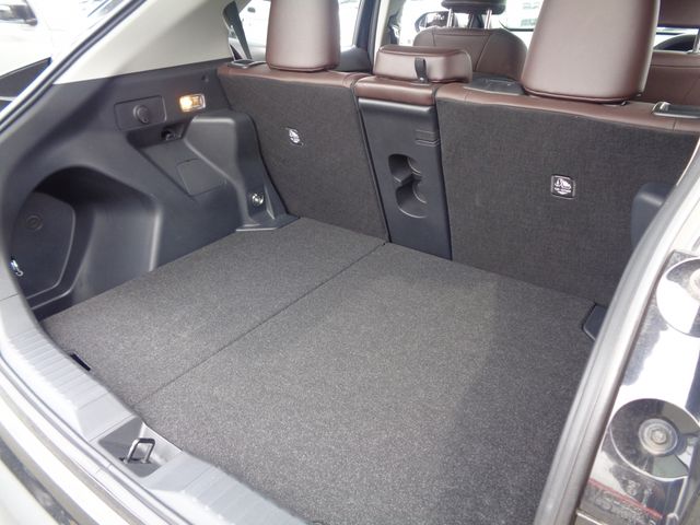 TOYOTA YARIS CROSS HYBRID 2021 Image 31